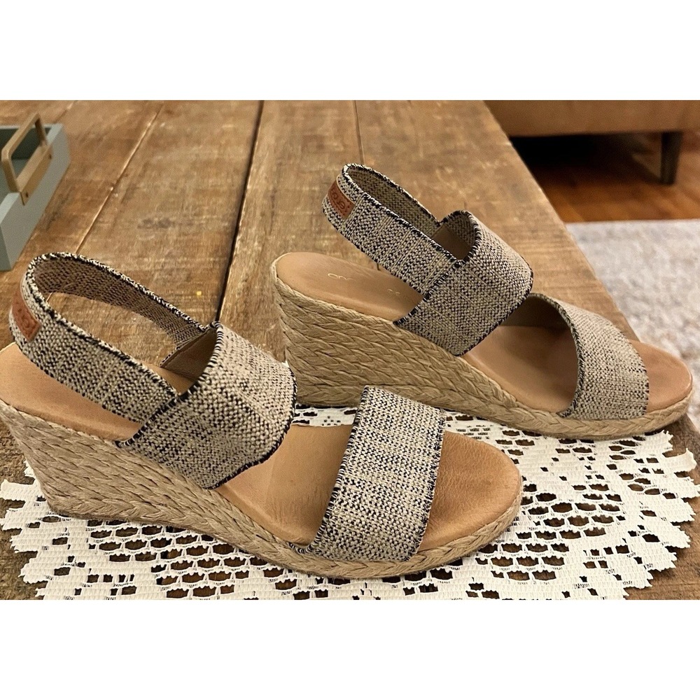 Andre Assous Women's Dalmira Beige Espadrilles Made In Spain EU 38 US 7.5 Sandal